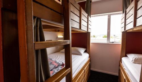Bed in 4-Bed Mixed Dormitory Room