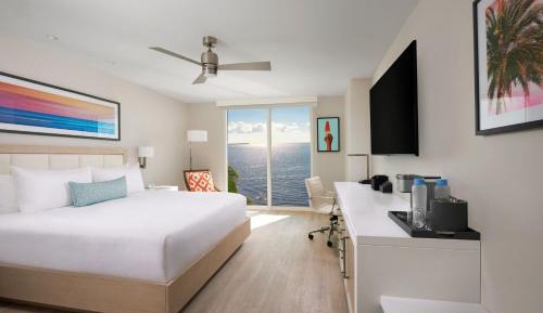 Premium Harbor View King