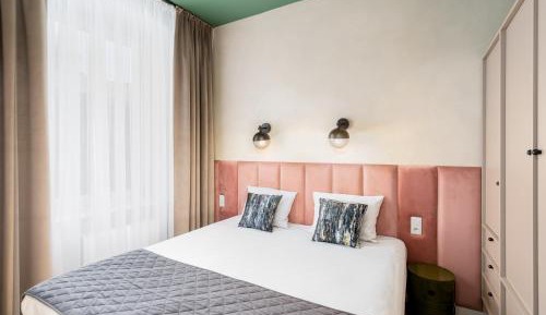 Deluxe Two-Room Apartment with King-size bed – Limanowskiego Street