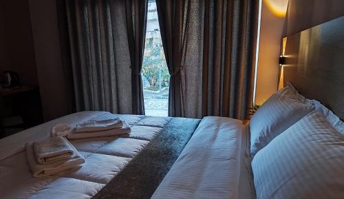 King Room with Garden View