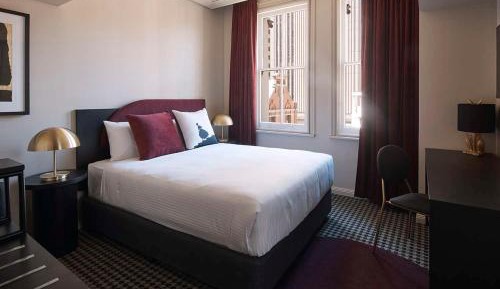 Queen Room