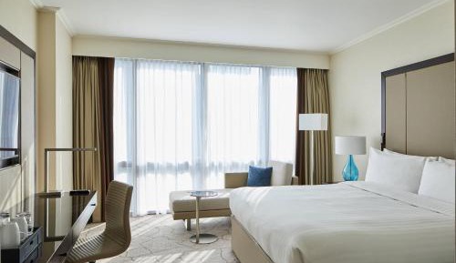 Deluxe Room, Guest room, 1 King