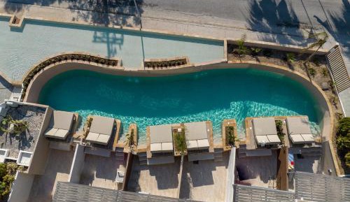 Swim up Ground Floor Room