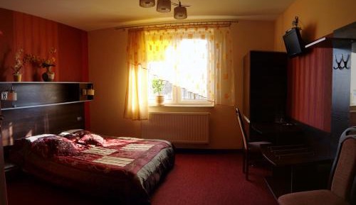 Double or Twin Room with Terrace