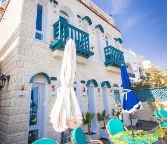 Studio with Terrace