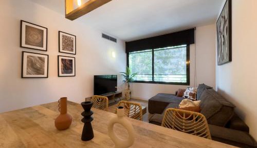 Apartment with Balcony