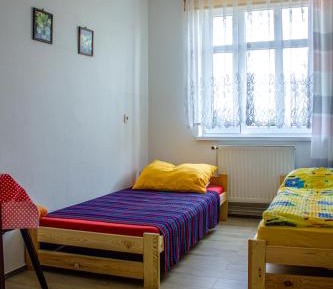 Small Double Room with Shared Bathroom