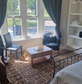 Deluxe Double Room with Shower