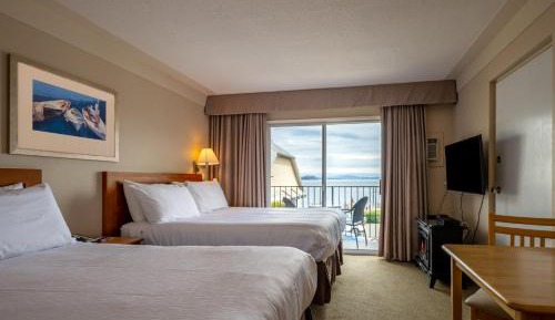 Queen Room with Sea View
