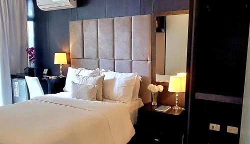 Deluxe Double Room with Shower