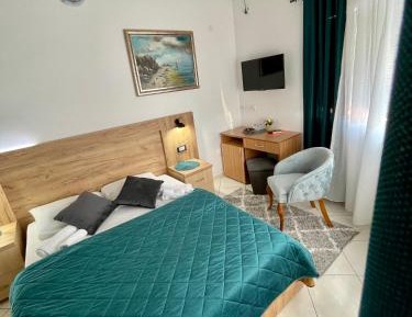 Triple Room with Sea View