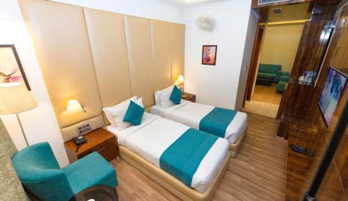 Superior King Suite