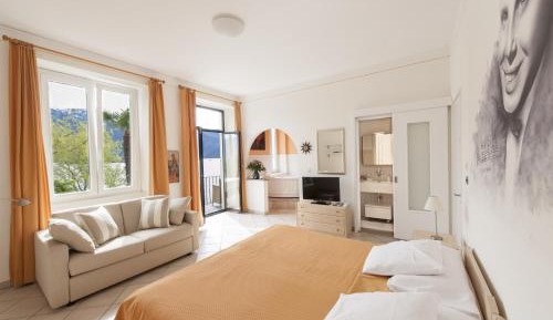 Junior Suite with Balcony