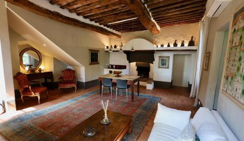 Suite with Garden View