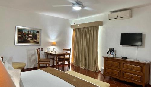 Suite with Spa Bath