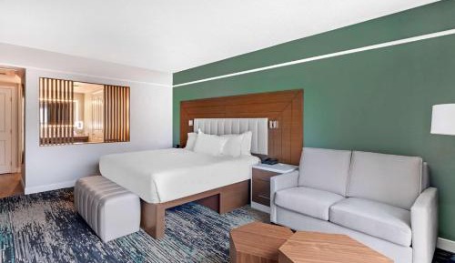 Two-Bedroom Suite with Sofa Bed