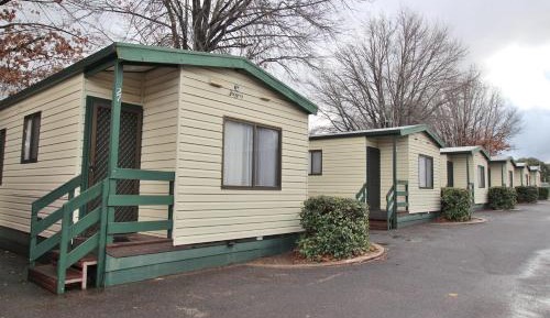 Economy Patio Two-Bedroom Cabin