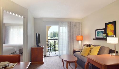 One-Bedroom Two Queen Suite with Sofa Bed