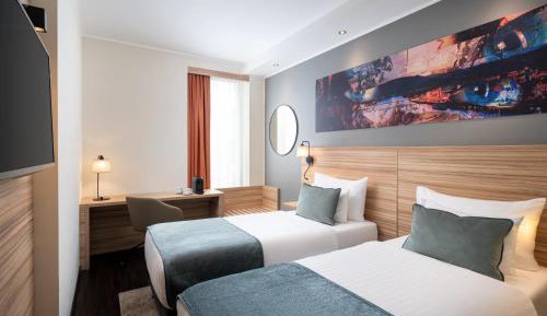 Comfort Twin Room