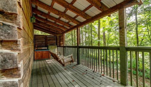 Luxury King Room with Fireplace - Pet-Friendly