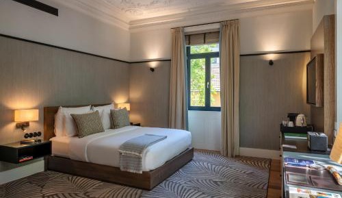 Deluxe Junior Suite