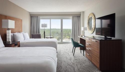 Queen Room with Two Queen Beds and Resort View