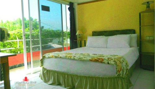 Single Room with Mountain View