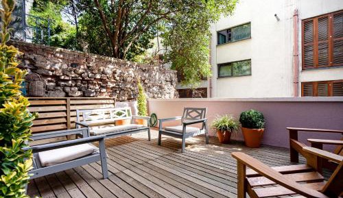 Apartment with Terrace