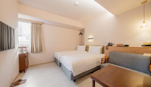 Standard Twin Room