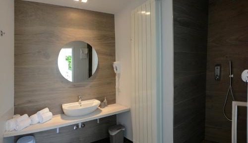 Double Room with Lake View