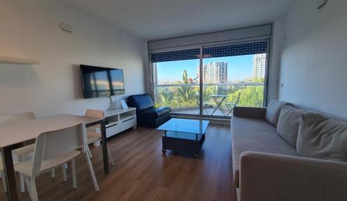 One-Bedroom Apartment with Balcony