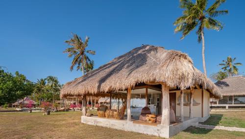 Beach Villa - Free return boat from Kores Harbour to Gili Asahan