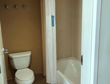 King Studio Suite - Non-Smoking