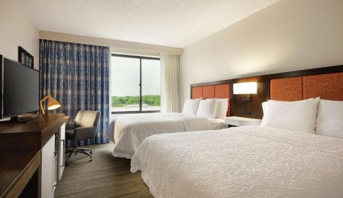 One-Bedroom Suite with Two Double Beds - Non-Smoking