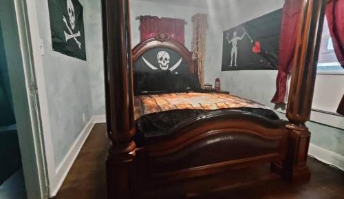One-Bedroom House