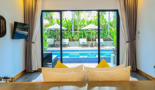 Cabana Room Pool Access 