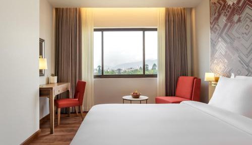 Superior King Room