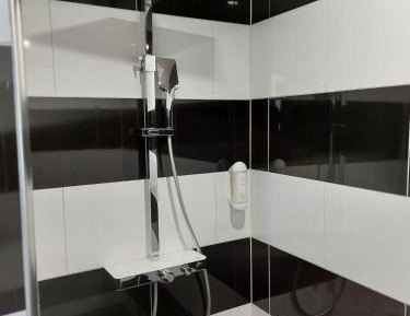 Single Room with Private Bathroom