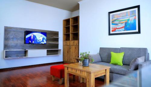 Deluxe Suite