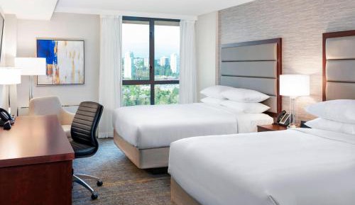 Deluxe Queen Room with 2 Queen Beds