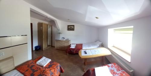 Triple Room with Private Bathroom