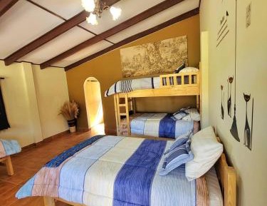 Quadruple Room with Private Bathroom
