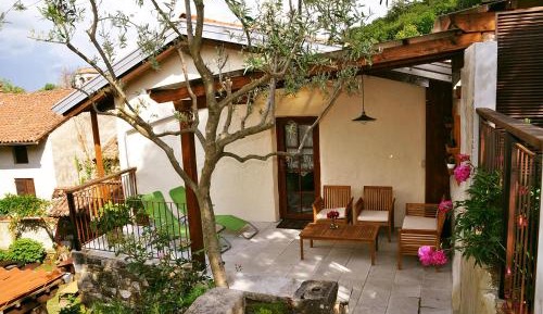 Suite with Garden View