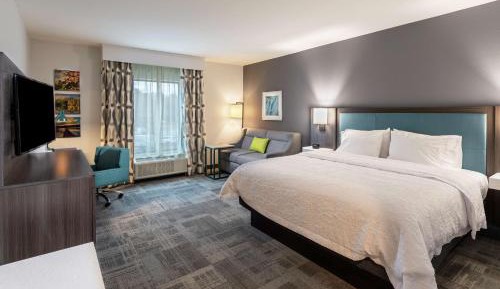 King Room with Sofa Bed