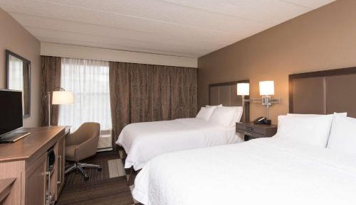 Queen Room with Two Queen Beds - Hearing Access/Non-Smoking
