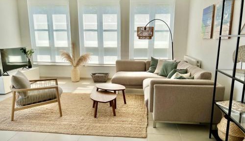 Large Two-Bedroom Apartment