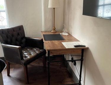 Deluxe Studio 
