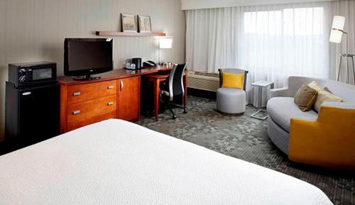 King Room with Sofa Bed