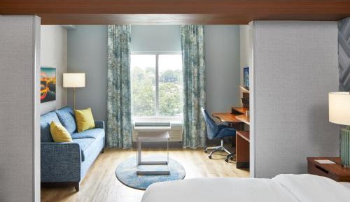 King Suite with Sofa Bed