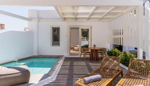 Suite with Heated Plunge Pool
